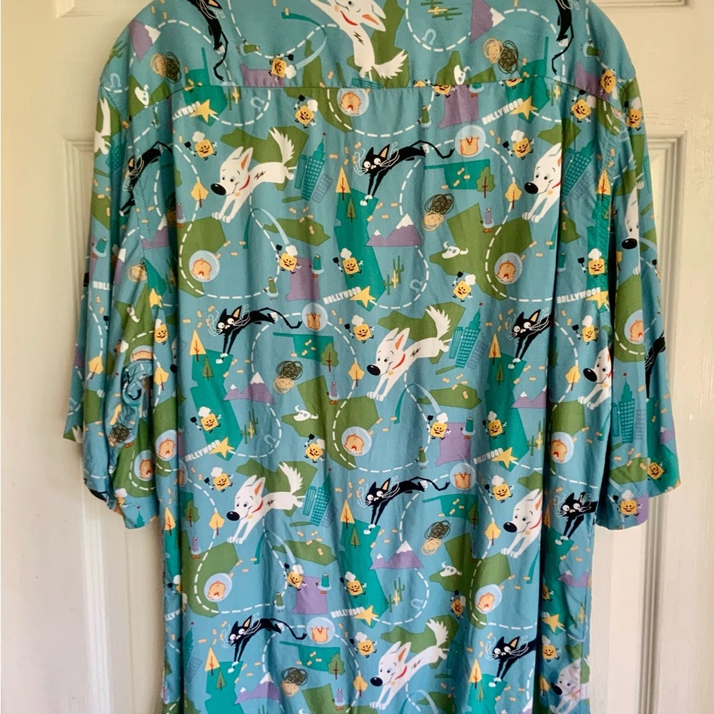 REYN SPOONER…Disney’s BOLT theme Shirt